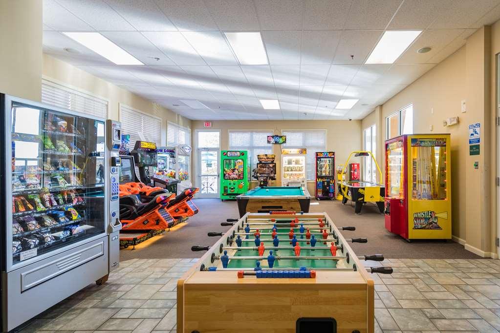 Vacation Village In The Berkshires Hancock Tiện nghi bức ảnh The game room at the National Museum of Play