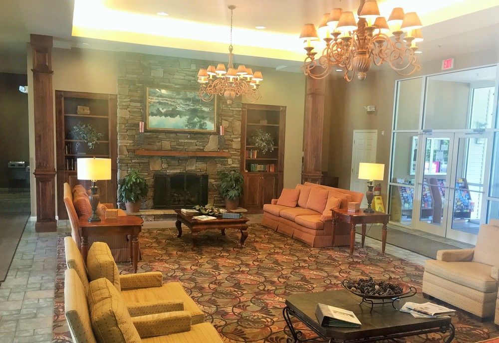 Vacation Village In The Berkshires Hancock Ngoại thất bức ảnh The lobby of the new building